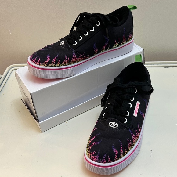 Heelys Pro 20 Rainbow Cheetah Print Big Kids Size 5 - Picture 3 of 10